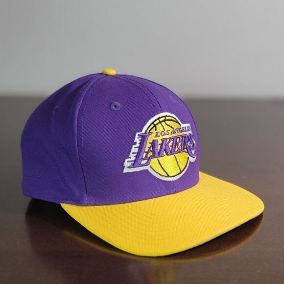 New Era NBA Los Angeles Lakers Purple Gold Snapback Hat Baseball Cap Kobe LeBron - Picture 4 of 11